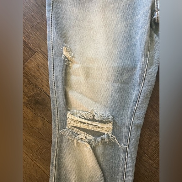 KanCan distressed jeans Size 31 NWT - Picture 2 of 7